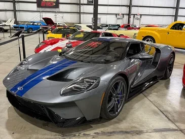 2019 Ford GT — 647 HP twin-turbo V6 — 0-60 mph in around 3 seconds